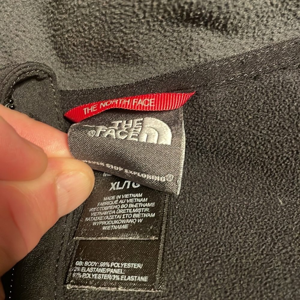 North Face Pullover - image 4